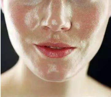 油皮粉底液推荐遮瑕持久不脱妆,粉底液推荐混油皮平价