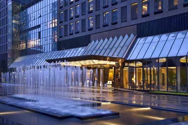 重庆观音桥希尔顿逸林酒店,重庆观音桥99元吃火锅