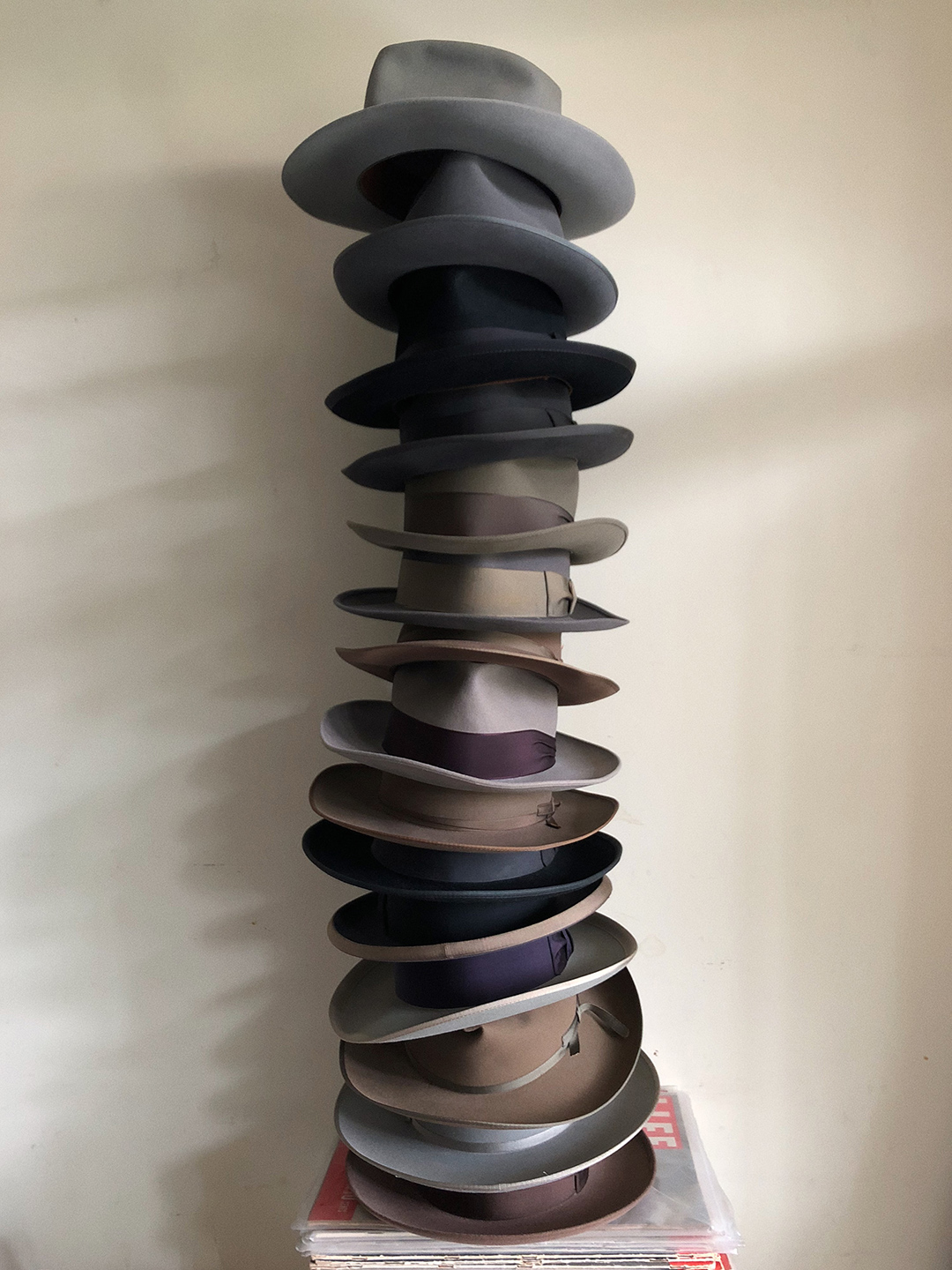 头大男士帽子搭配,头大高档男士帽子推荐