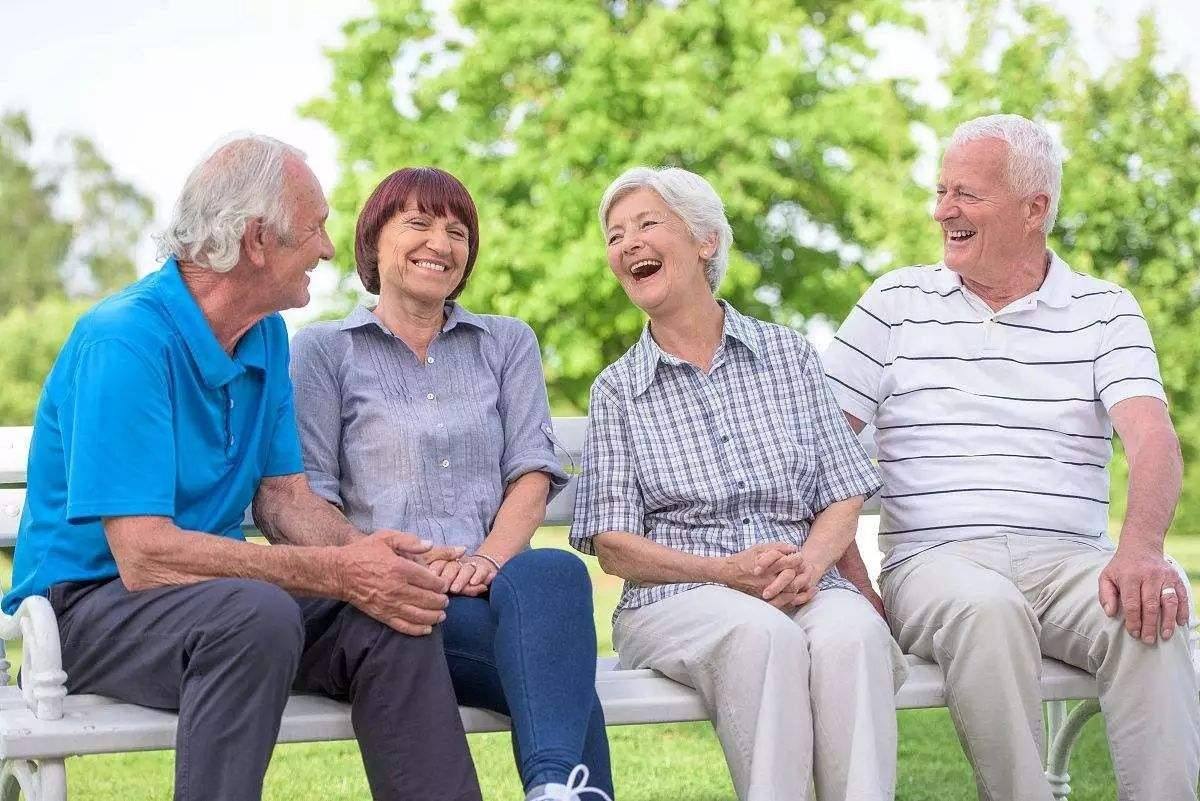 大妈旅游没素质被骂,大妈国外旅游不文明行为