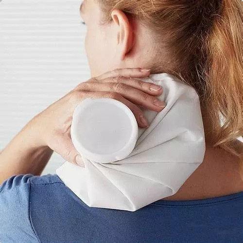 落枕导致的斜方肌疼痛几天自愈,六岁儿童落枕了30秒自愈方法视频