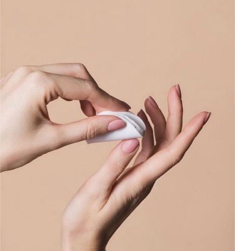 1分钟教会你轻松做7种好看的美甲,美甲基础色彩教学