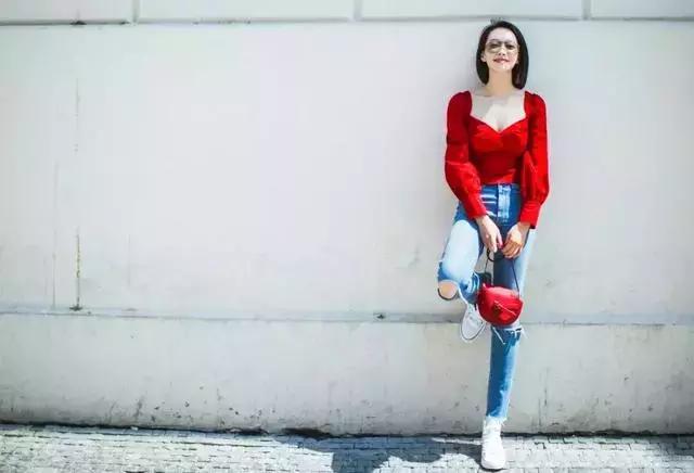 红梨色和棕红色哪个好看,2019年流行颜色红梨色