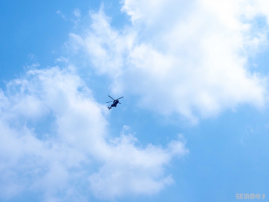 濂ユ灄宸存柉em1mark2璇勬祴瑙嗛,濂ユ灄宸存柉e-m1markiii浣跨敤浣撻獙