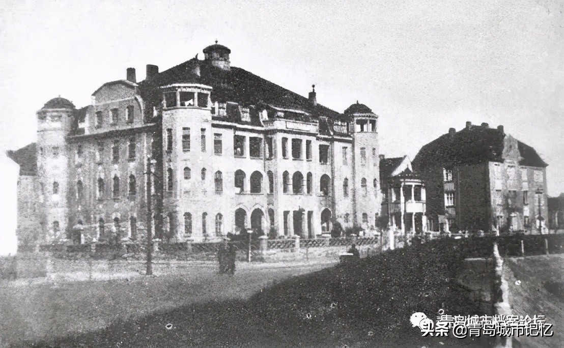 青岛中山路上著名的老街,青岛太平路街景