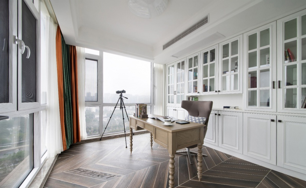 如何选择合适的书桌,如何选适合自己的书桌