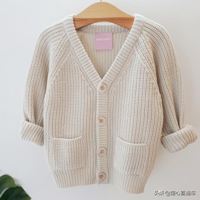 童装秋冬季新款刺绣针织衫,童装韩系风秋装针织