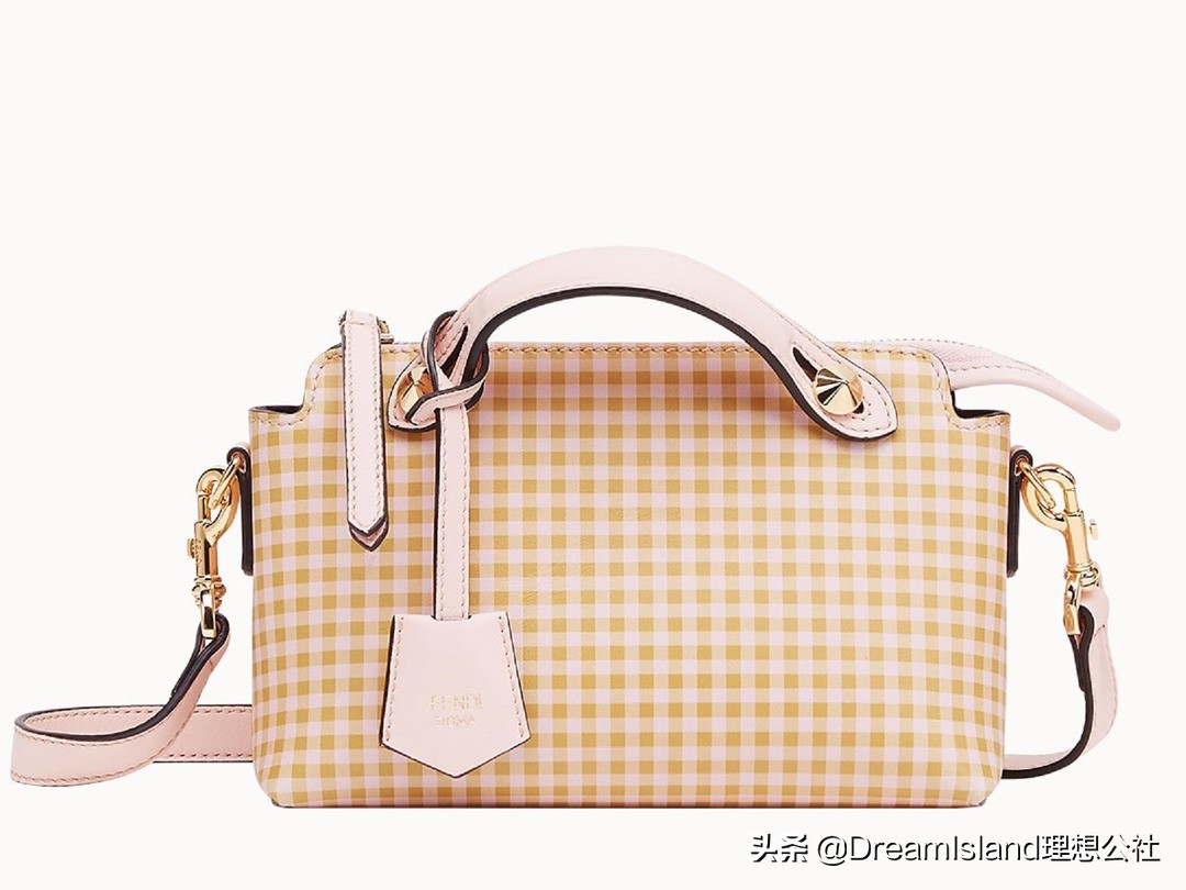 fendi新款包touch,fendi蕾丝花朵包