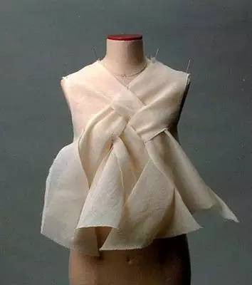 服装设计立体裁剪用什么纸,服装设计立体裁剪作业