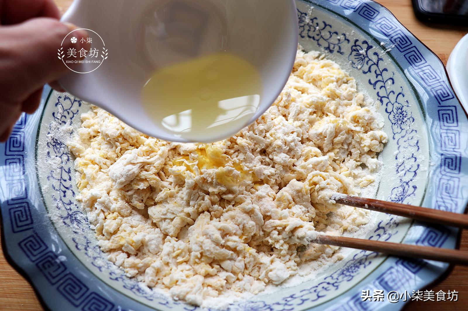 盐碱矾油条需要饧面多长时间,油条做法蓬松酥脆不用醒面一晚上