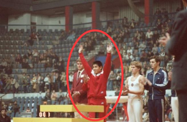 体操王子李宁本人现状,李宁个人简介体操王子