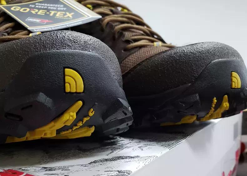 户外的徒步鞋,北面徒步登山鞋