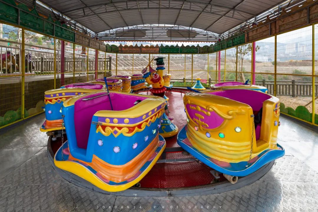 春节假期好去处，打卡巫山“悬崖”上的游乐场「图文、视频」