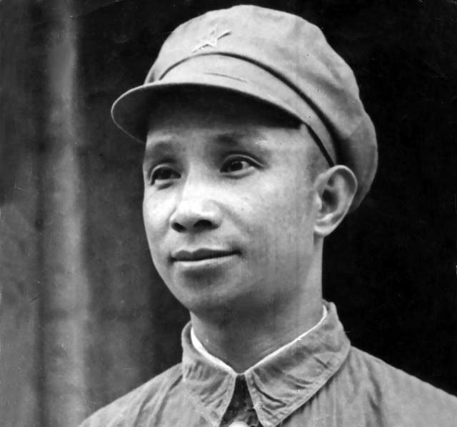 十大大将夫人新中国成立后都担任什么工作,1955年有几人授衔