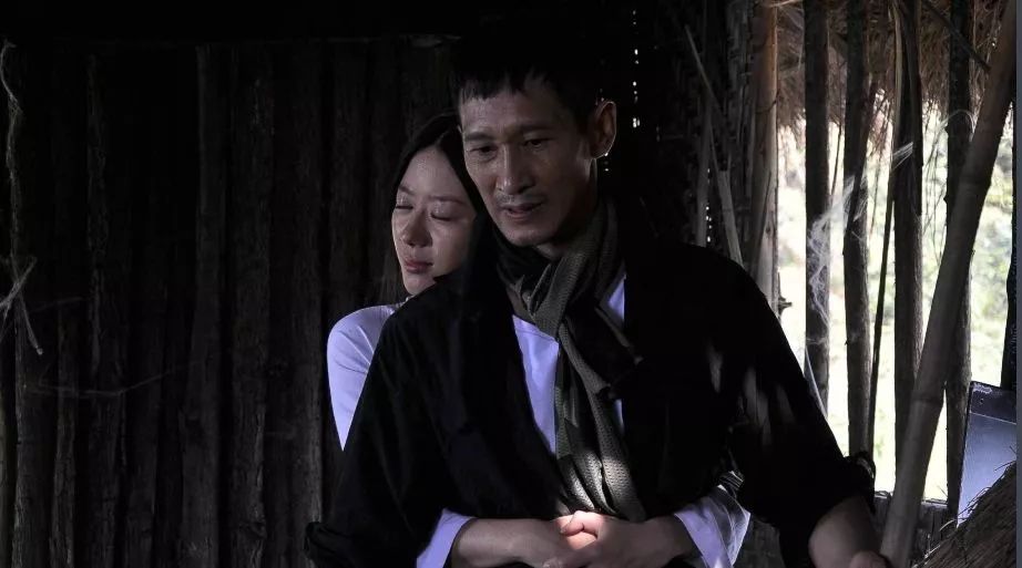 王劲松对娱乐圈的评价,王劲松为什么一年演戏那么多