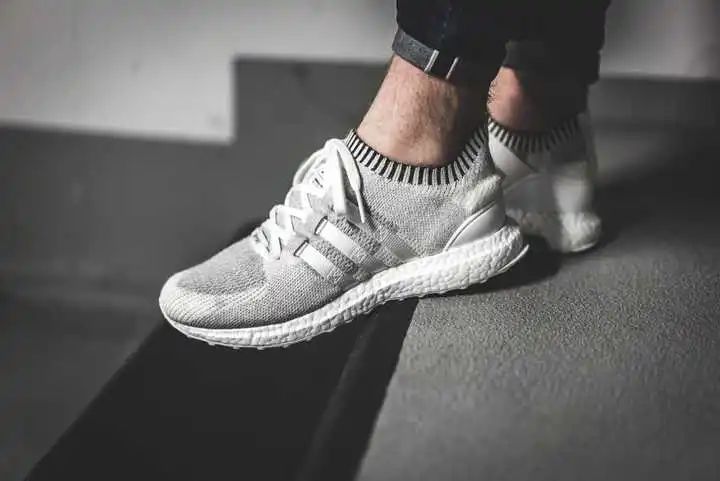 阿迪达斯ozweego鞋带系法,阿迪达斯forum怎么系鞋带