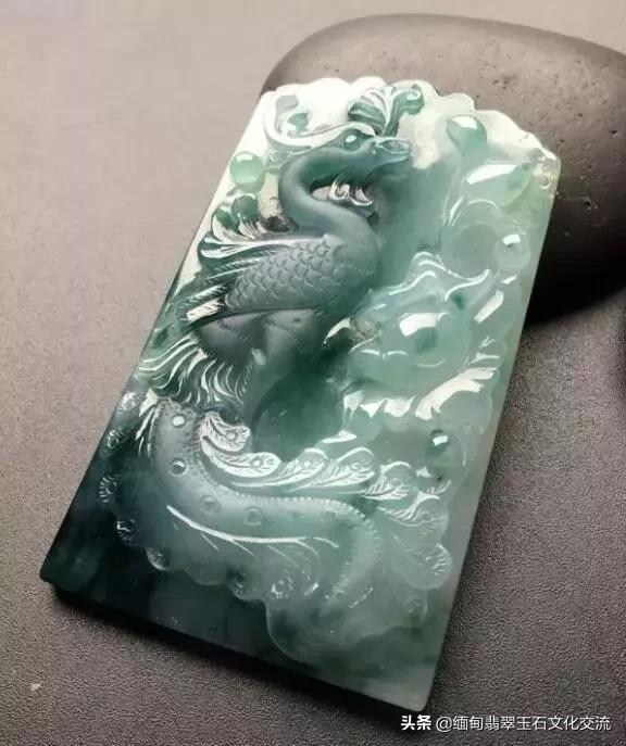 翡翠雕刻房子造型寓意,翡翠雕刻蚂蚁和虫子寓意