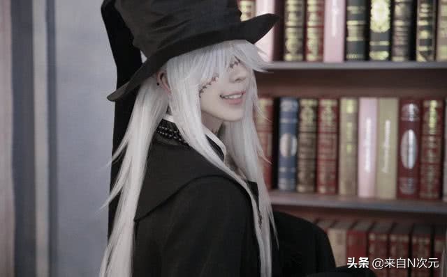 黑执事神还原cos,黑执事cos是什么