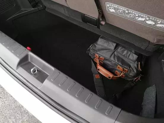 亮相北京车展全新mpv传祺gm6领衔,全新中端mpv精品传祺gm6三亚上市