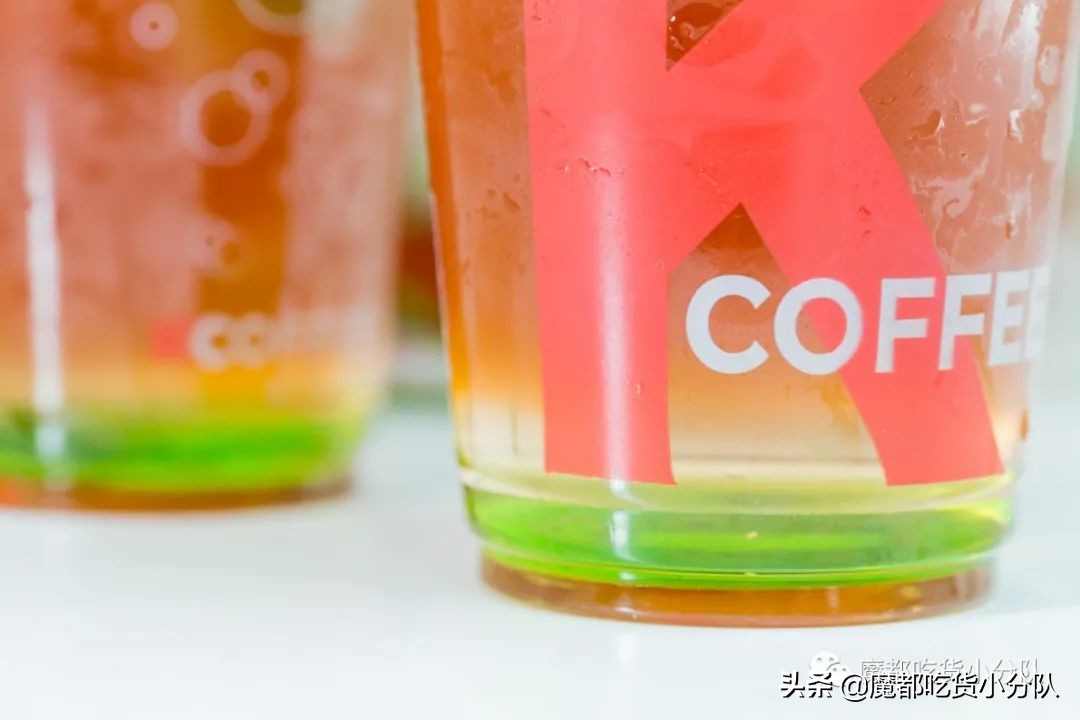 港式鸳鸯奶茶星巴克,星巴克的甜品推荐是什么样的呢