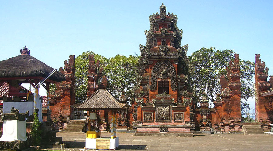 印尼巴里岛皇宫海神庙,印尼巴厘岛海神庙日落