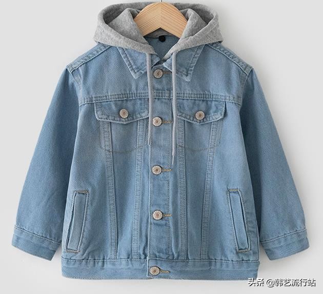 别愁，童装设计师，我为你提供一系列2021秋冬韩版童装牛仔新样衣