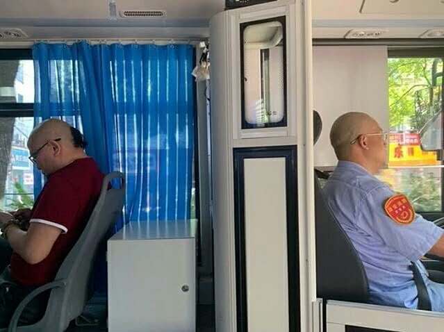 袁泉和陶虹颁奖视频,陶虹袁泉谁火了