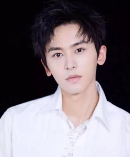 2021娱乐圈人设崩塌的明星们