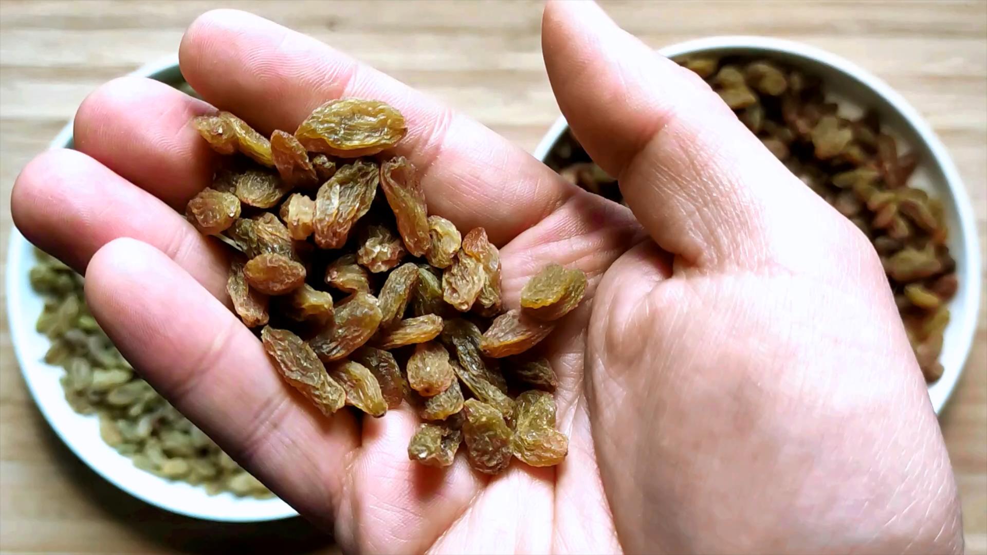 硫磺熏的葡萄干如何吃才健康,硫磺熏葡萄干怎么检测