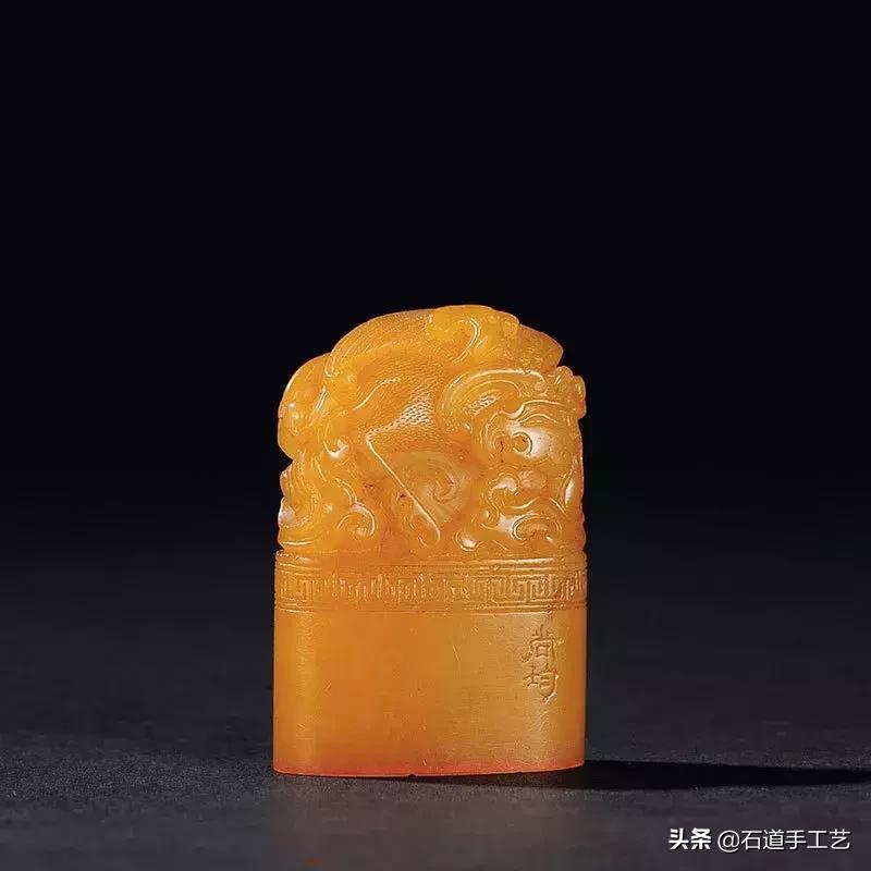 清代中后期田黄印章图片,馆藏田黄印章细节