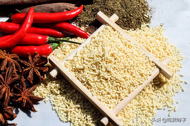 味精和鸡粉的成分,味精鸡精盐有啥区别