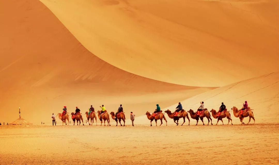 从敦煌坐火车到兰州需要几小时,从兰州到敦煌经过什么地方