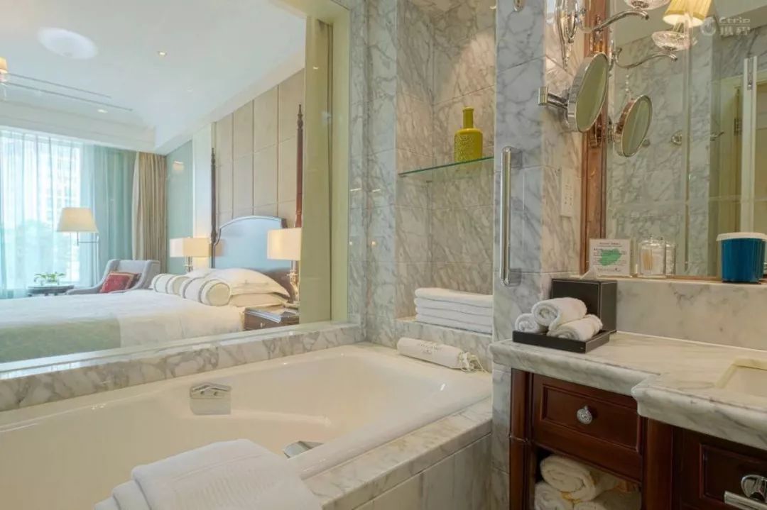 青岛酒店价格对比,青岛价格实惠的酒店