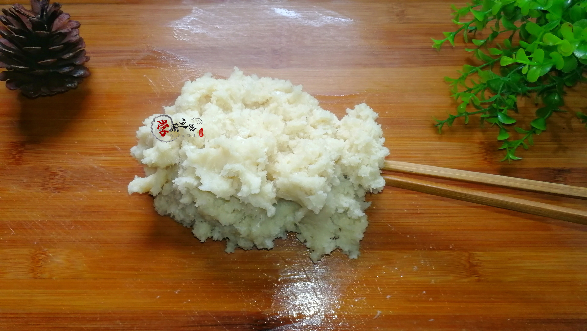 炸糖糕很粘锅怎么回事,炸糖糕漏糖