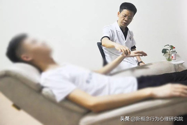 抑郁症心理治疗中的催眠疗法