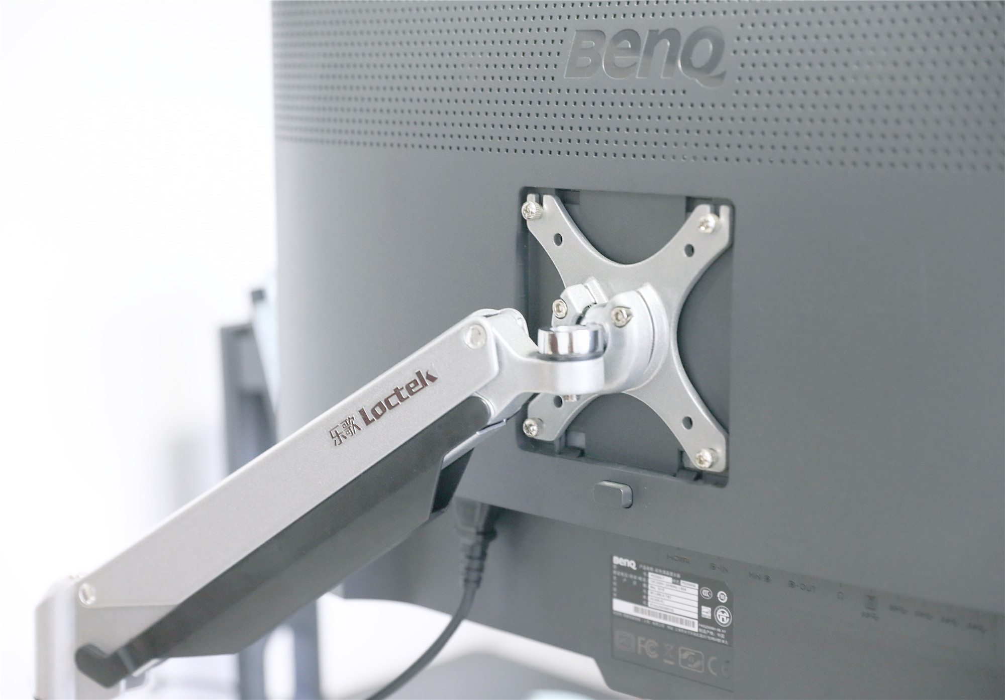 办公拒绝职业病，乐歌D7显示器支架会成为公司工作的标配吗？