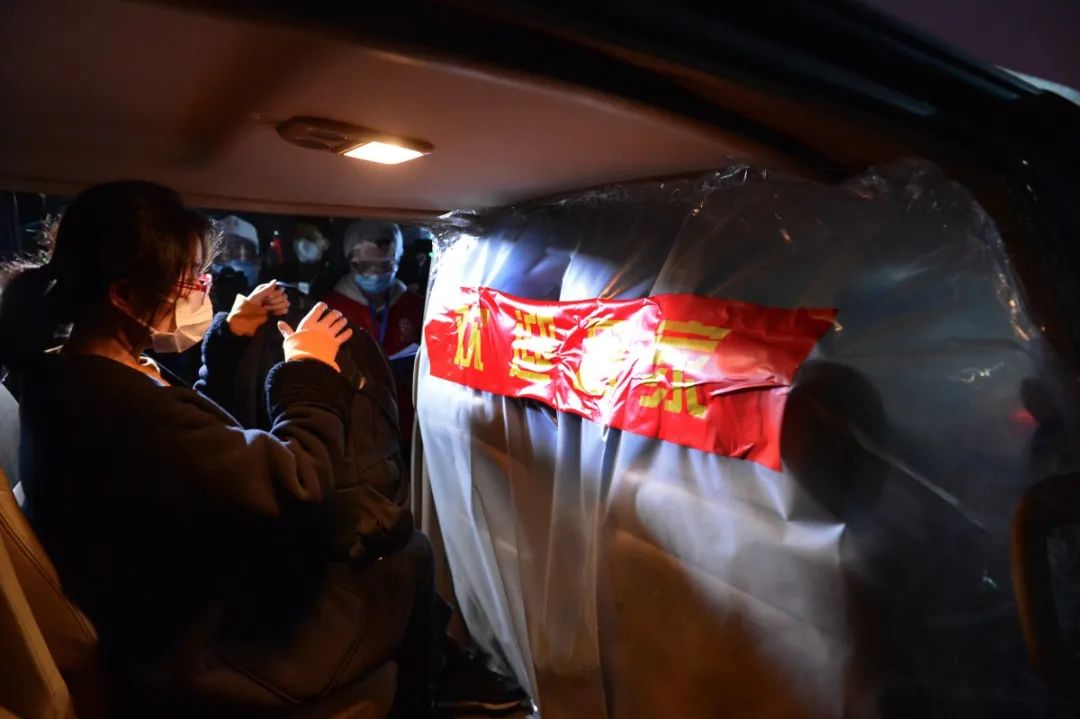 “东城社工”欢迎您回家！