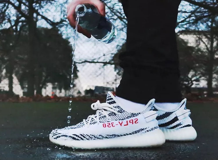 boost运动鞋发黄,踩屎感boost内增高