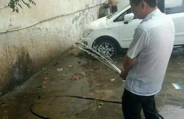 尿分叉到底是不是病，看这4点