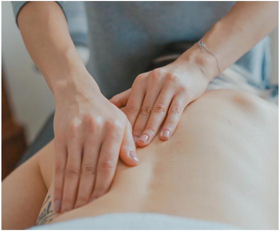 5种缓解腰背酸痛的方法,一招解决颈腰痛