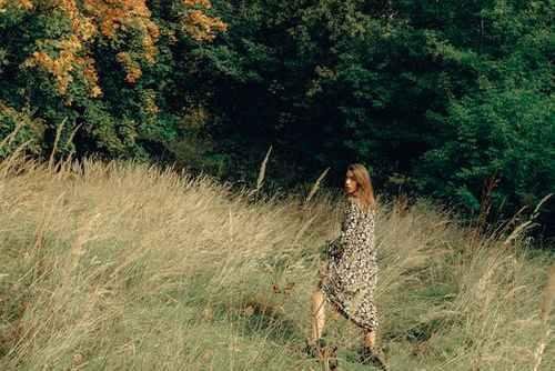 男人爱上你的三个软肋,走进男人心里的三个软肋