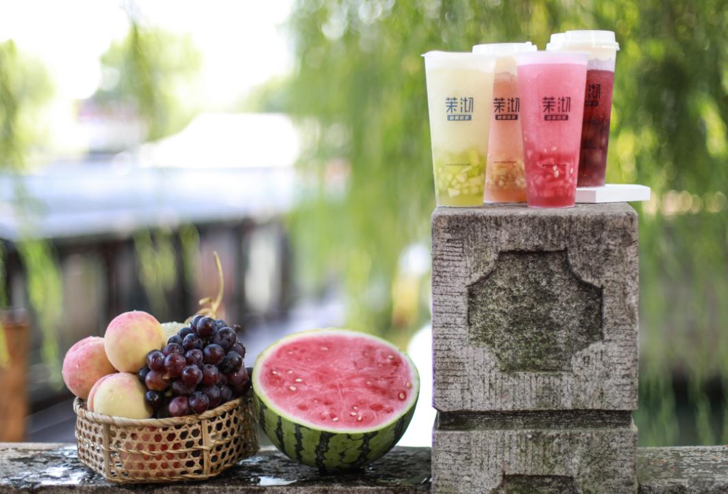 它是茶饮界隐形“黑马”,卖鲜果茶,闷声开出500家门店
