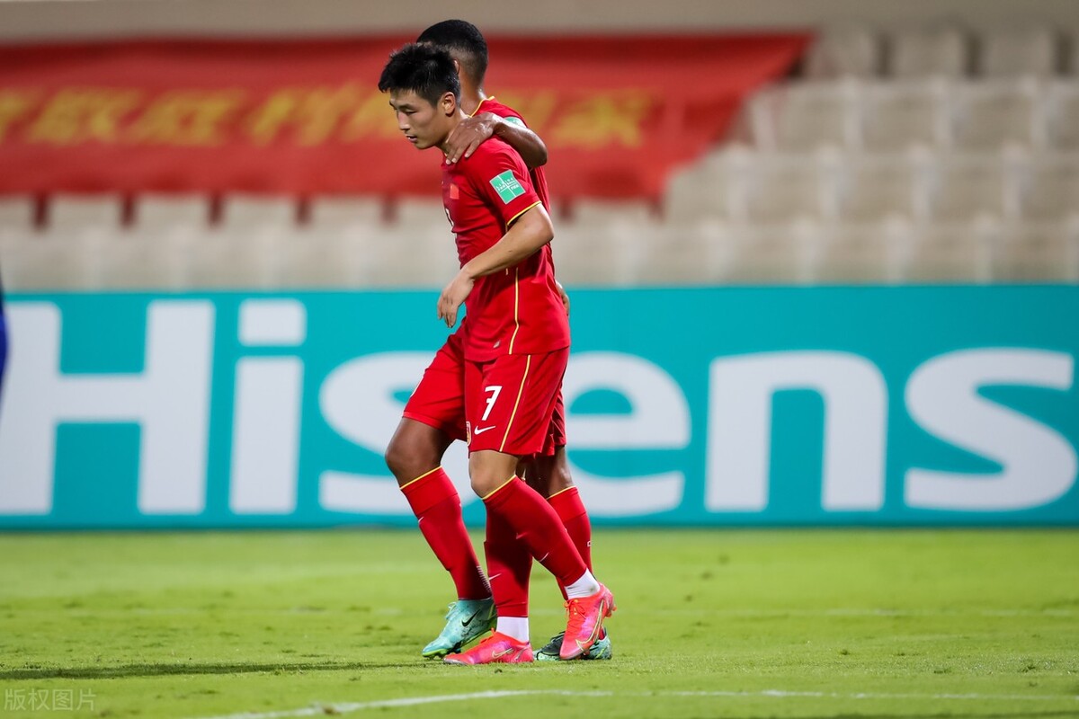 武磊山东鲁能赛前震撼一幕创纪录,时隔6年鲁能王牌斩获国足首球