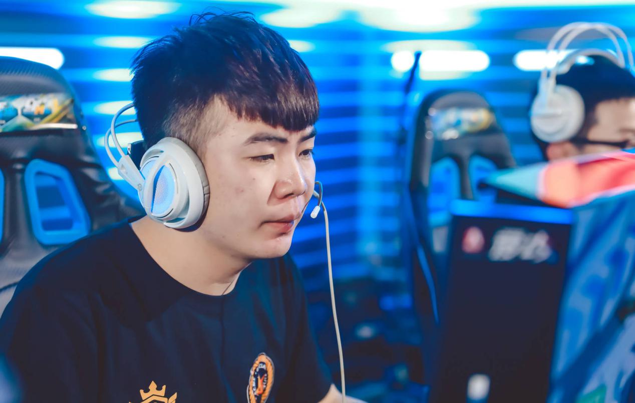 穿越火线选手称号,穿越火线职业选手外号大全