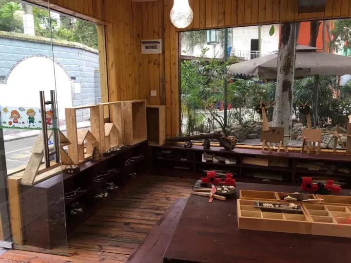 4.13重庆逐梦歌乐山上的“巴学园”探索“世界级乡村幼儿园