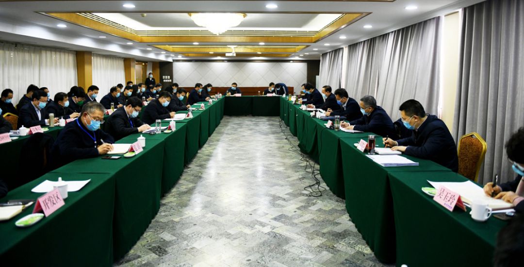 战疫一线党员勇当先锋,战疫来临我是党员我先上