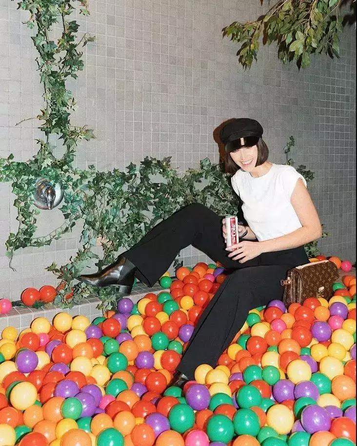 夏季小白鞋短靴洋气又高级,5款人气短靴时髦好看穿着又舒适