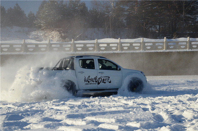 江西五十铃d-max跑山路动力足吗,沉浸式体验2023款五十铃d-max