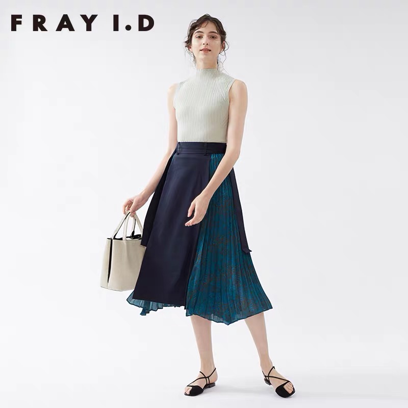 日系浅色系穿搭,日系ins风背景图蓝色系