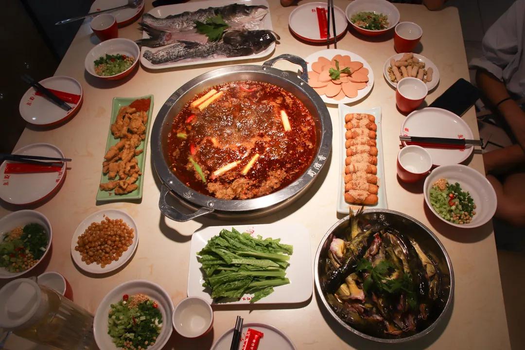 专注制作鱼火锅,专业做鱼蛙火锅整整20年了